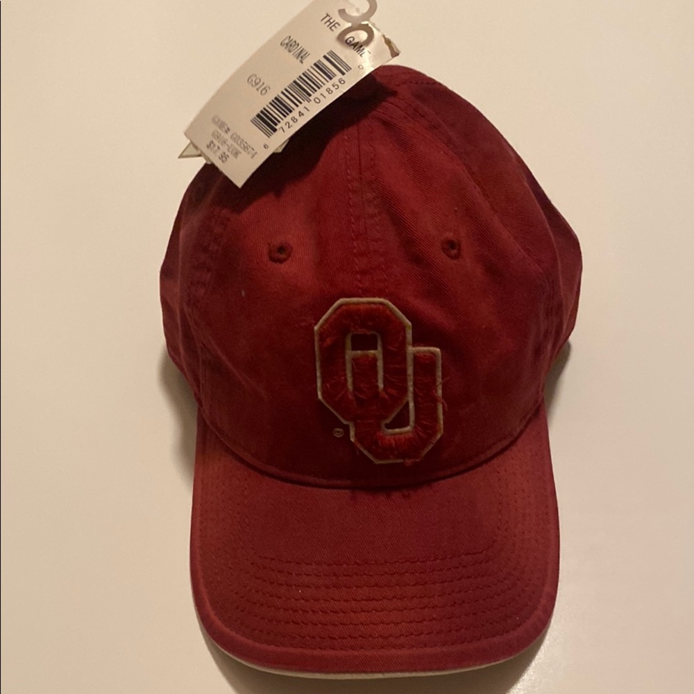 Vintage Collection University of Oklahoma OU Cap with Embroidered Logo NWT